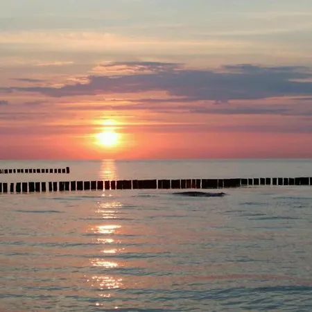 Achtern Diek Haus 12a 3 * Zingst