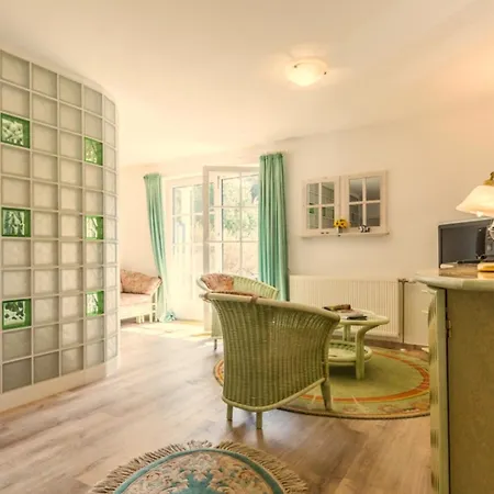 Achtern Diek Haus 12a 3 Zingst